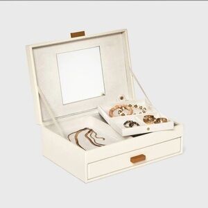 👗Cream and Tan Jewelry Organizer with Two Drawers